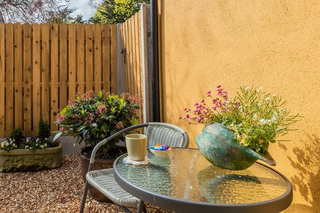 Guest house Mount Barker Hotel Swords Ireland