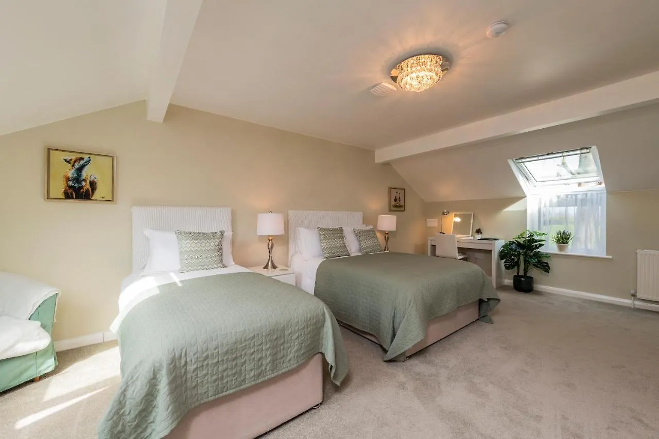 Mount Barker Hotel Swords Guest house